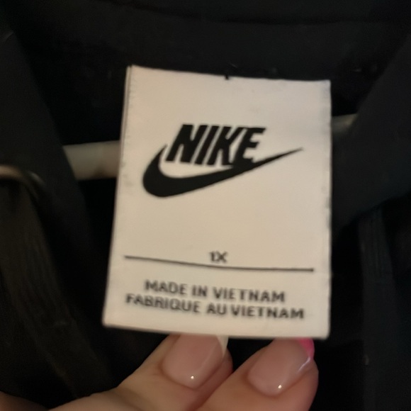 Nike Hoodie - Picture 4 of 4